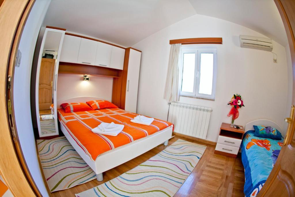 Apartments Stefan Bečići Стая снимка