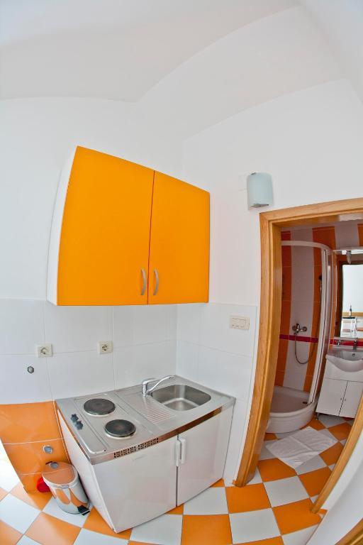 Apartments Stefan Bečići Стая снимка