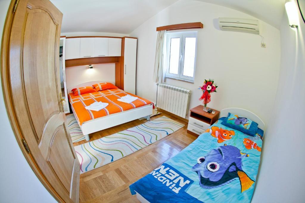 Apartments Stefan Bečići Стая снимка