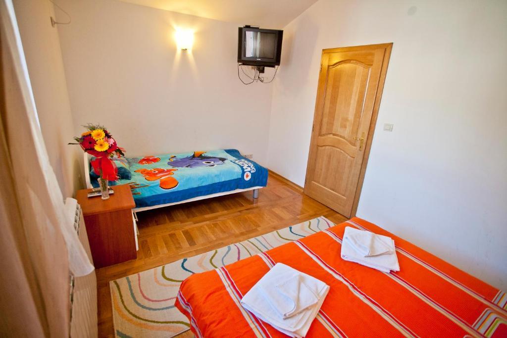 Apartments Stefan Bečići Стая снимка