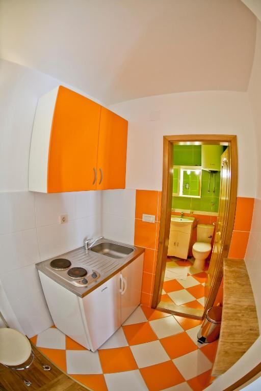 Apartments Stefan Bečići Стая снимка