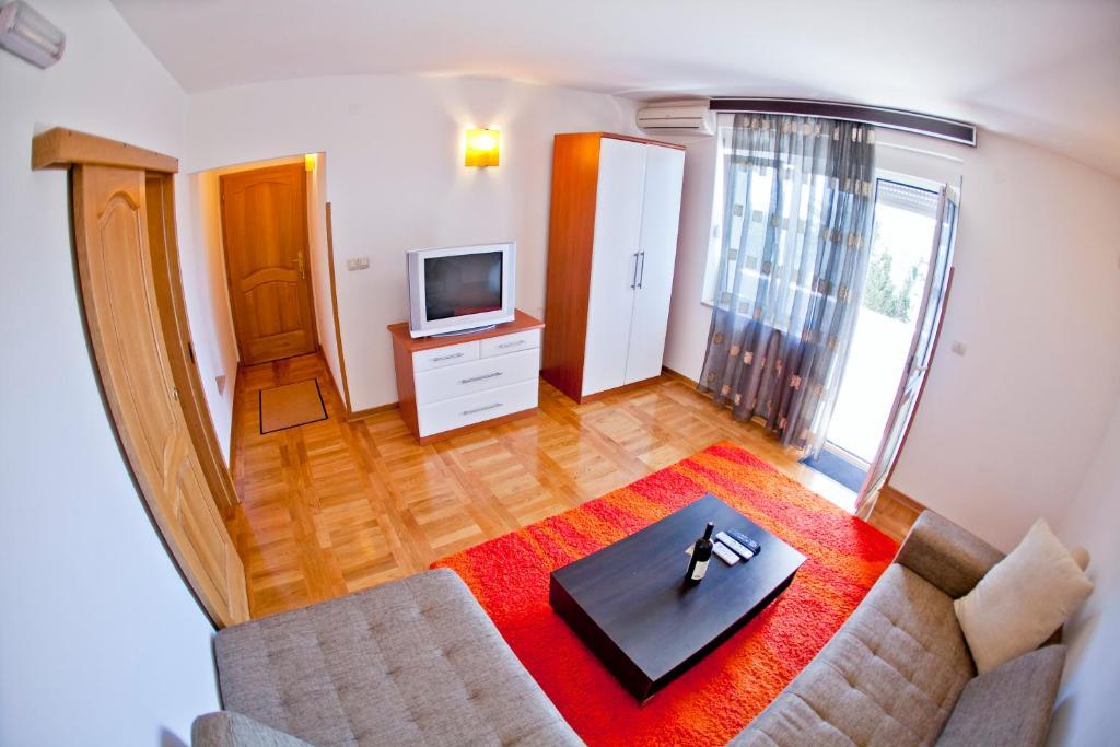 Apartments Stefan Bečići Стая снимка